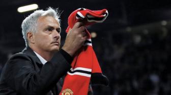 Sisi Menarik Jose Mourinho yang Tak Banyak Diketahui Publik