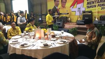 Resmi Gabung Partai Golkar, Ini Dua Jabatan yang Diberikan ke TGB