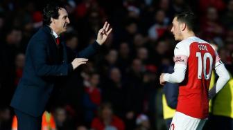 Tampil Apik Kontra Burnley, Emery Puji Reaksi Mesut Ozil