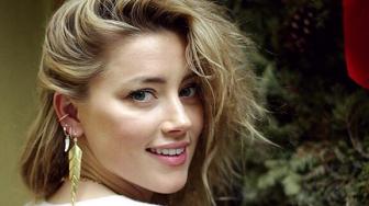 Amber Heard Disebut sebagai Perempuan dengan Wajah Paling Sempurna Menurut Standar Ilmiah
