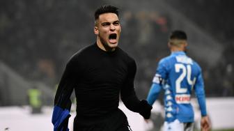 Gol Lautaro Martinez Menangkan Inter Milan atas Napoli