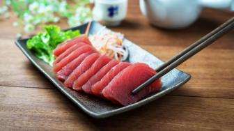 Studi: Virus Corona Bisa Bertahan Seminggu Dipermukaan Daging Salmon