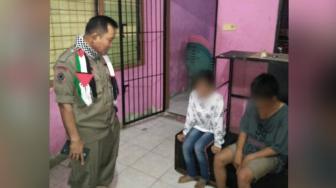 Kepergok Mesum di Masjid, Pasangan Remaja Digiring Warga ke Kantor Polisi