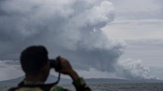 TNI Polri Siap Evakuasi Warga yang Terdampak Letusan Gunung Anak Krakatau