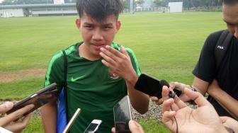 Jadi Pemain Termuda di Timnas U-22, Witan Siap Bersaing dengan Para Senior