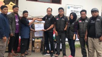 Green Edelweiss Foundation Beri Bantuan Korban Tsunami di Kalianda