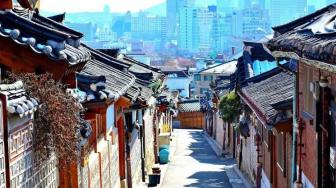 Tempat Siti Badriah Dilamar, Bukchon Hanok Village Kaya akan Sejarah