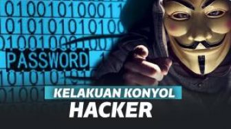 Ada-ada Saja! Pria Ini Ngobrol dengan Hacker Melalui CCTV