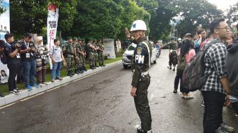 Jelang Debat Perdana, Tentara dan Polisi Jaga Ketat Hotel Bidakara