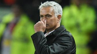 Pelatih Lyon Rela Jika Posisinya Digantikan Jose Mourinho