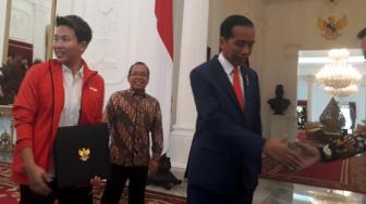 Pensiun, Jokowi Titip Pesan Ini kepada Liliyana Natsir