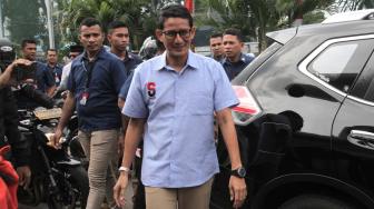 Jenguk Ahmad Dhani di Rutan Cipinang, Sandiaga Janji Revisi UU ITE