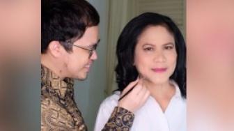 Ibu Negara Didandani Make Up Artist, Permintaannya Bikin Deg-degan