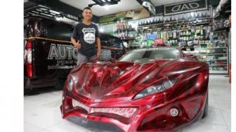Main Cuztom: Yuk, ke Butik Kupu-kupu Malam Autofashion