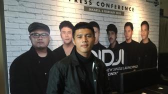 Ubay Nidji Merasa Terhormat Bisa Duet dengan Iwan Fals