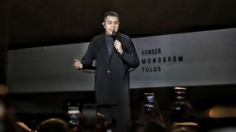 Sakit, Tulus Tetap Tampil Maksimal di Prambanan Jazz Festival 2020