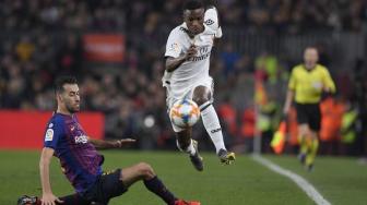 Barcelona vs Real Madrid Imbang 1-1, Busquets: Ini Hasil yang Adil