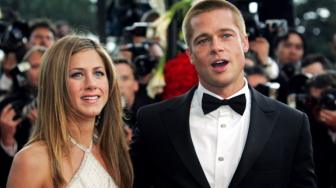 Cie Akur! Brad Pitt Hadir di Pesta Ulang Tahun Jennifer Anniston