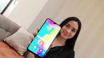 Samsung Galaxy M20 Masih Kemahalan? Ini Ponsel Alternatifnya