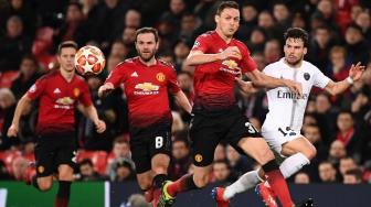 Phil Neville Sebut Manchester United Hadapi Mission Imposible Lawan PSG