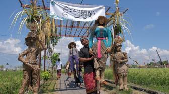 Lomba Orang-orangan Sawah