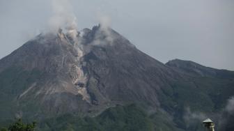 Selama 6 Jam, Gunung Merapi Alami 26 Kali Gempa Guguran
