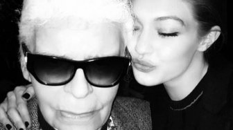 Karl Lagerfeld Meninggal, Begini Cara 5 Seleb Hollywood Kenang Sosoknya