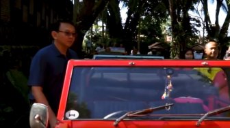 Alasan Pakai VW Merah di Bali, Ahok: Warnanya Sesuai Partai Pilihan