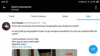 Bela Jokowi, Lelaki Berpeci Malah Diseret Jamaah Saat Gus Nur Ceramah