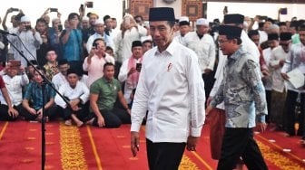 Bahas Ekonomi di Debat, Jokowi: Praktik Saja Bukan Teori