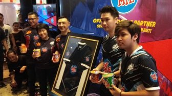 EVOS dan RRQ Kompak Sosialisasikan Dampak Positif e-Sport