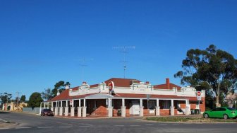 Cukup dengan Rp 692 Juta, Kamu Bisa Beli Sebuah Kota di Australia.
