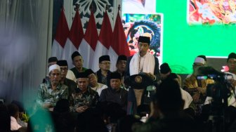 Hadiri Munas Alim Ulama, Jokowi Singgung Trio Emak-emak Penyebar Fitnah