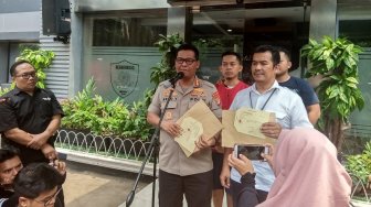 Polisi Limpahkan Tersangka Hoaks 7 Kontainer Surat Suara ke Kejaksaan