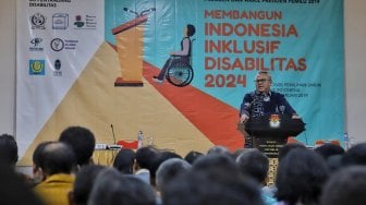 Sejumlah penyandang disabilitas menghadiri debat publik tim Sukses Pasangan Calon Presiden dan Wakil Presiden Pemilu 2019 di Kantor KPU, Jakarta, Kamis, (28/2).[Suara.com/Muhaimin A Untung]