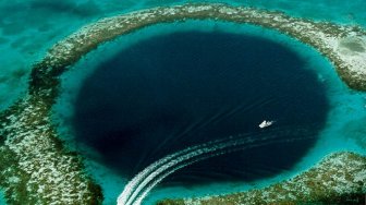 Temukan Jalur Misterius di Great Blue Hole, Ilmuwan Dibuat Bingung