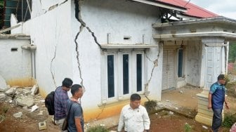 Poso Diguncang Gempa 5,7 SR, Puluhan Rumah dan Tempat Ibadah Rusak Berat