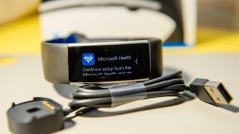 Produksi dan Layanan Microsoft Band Dihentikan