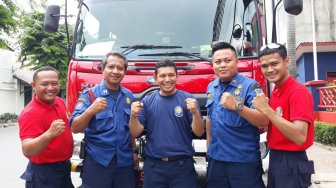 FACE of JAKARTA: Mereka yang Pantang Pulang Sebelum Padam
