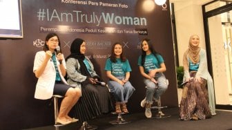 Bikin Puisi Jadi Bentuk Cintanya Prilly Latuconsina ke Sesama Perempuan