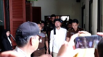 Suasana Sidang Lanjutan Ahmad Dhani Atas Kasus Ujaran Kebencian