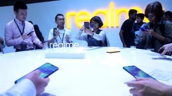 Peluncuran smartphone Realme 3 di Pullman Hotel, Jakarta, Selasa (12/3). [Suara.com/Arief Hermawan P]