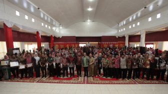 Menkop dan UKM Apresiasi Pesatnya Pembangunan di Dharmasraya