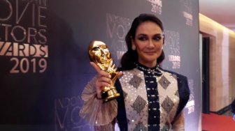 Ups, Ayu Dewi Keceplosan Sebut Luna Maya Sudah Ditembak