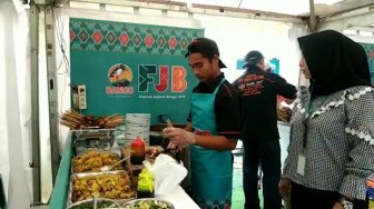 Tiga Kuliner Langka yang Wajib Dicoba di Festival Jajanan Bango