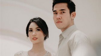 Bek Persija Ryuji Utomo Ajak Istrinya Olahraga Bareng, Asli Romantis Banget