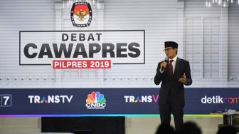 TKN Jokowi - Maruf Amin Serang Janji Sandiaga Hapus UN: Konsep yang Absurd