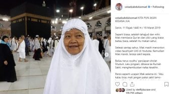 Ibunda Tercinta Wafat, UAS Curhat di Instagram: Kita Pun Akan ke Sana Jua