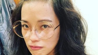 Artis China Shu Qi Ngomel di Weibo, Fotonya Diedit Berlebihan