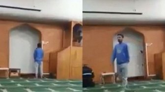 Detik-Detik Mengharukan Seorang Muazin Melakukan Azan Terakhir di Masjid